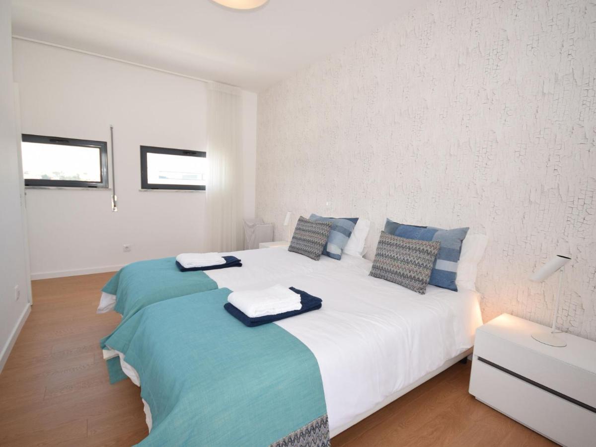 Modern Villa With Private Pool Near The Beautiful Beach Of Foz De Arelho Nadadouro Esterno foto