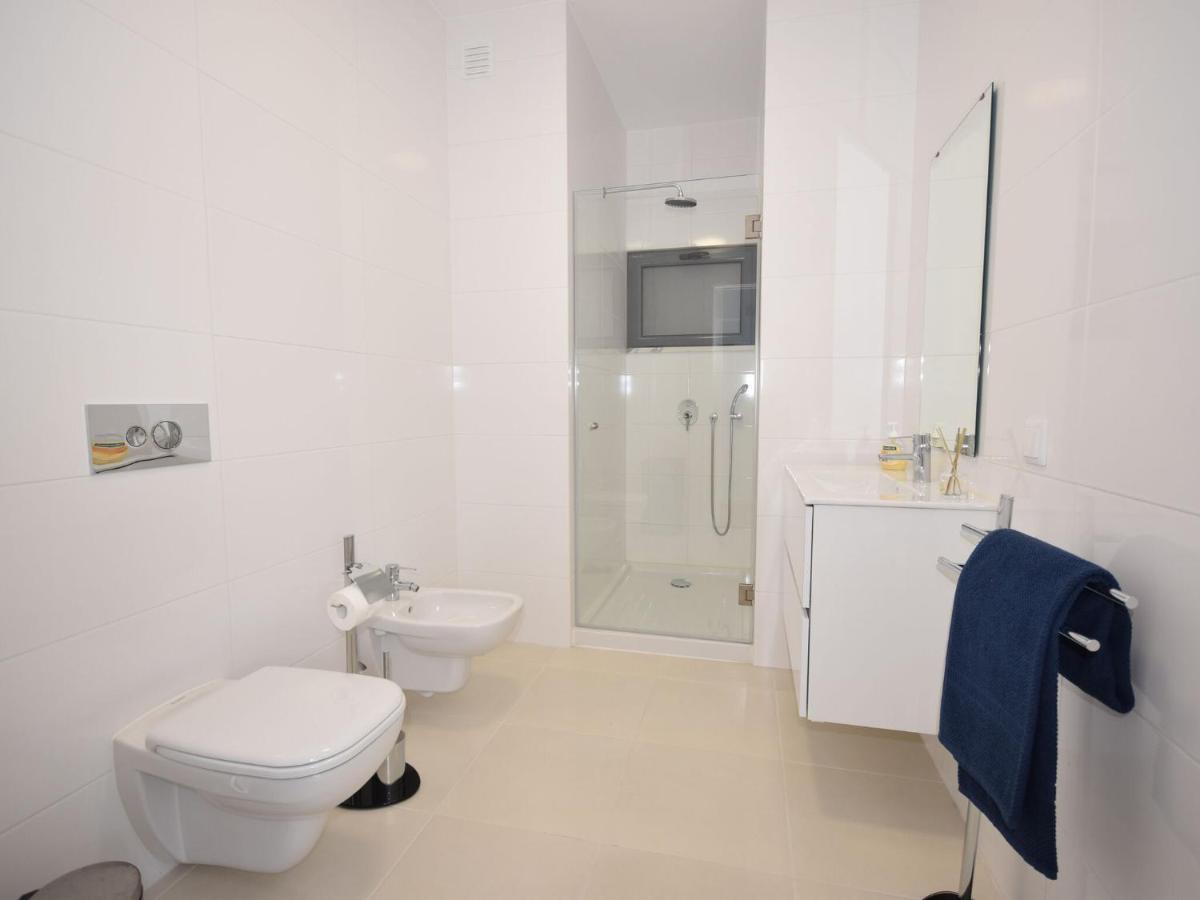 Modern Villa With Private Pool Near The Beautiful Beach Of Foz De Arelho Nadadouro Esterno foto